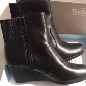 NEW-Lifestride comfort flex black boots